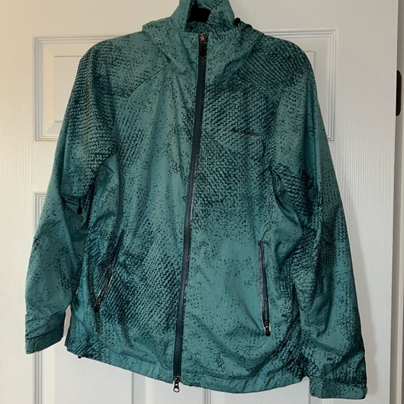 Columbia titantium windbreaker - Picture 1 of 6